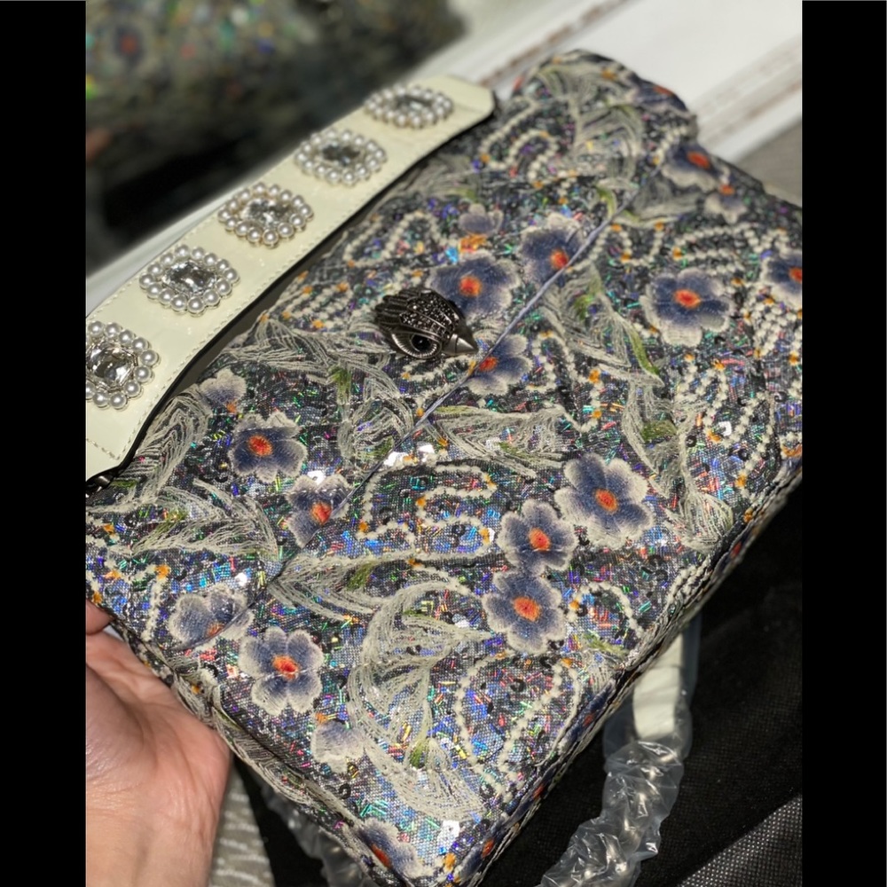 KURT GEIGER LONDON
Kensington Embroidered Sequin Shoulder Bag - Picture 8 of 12